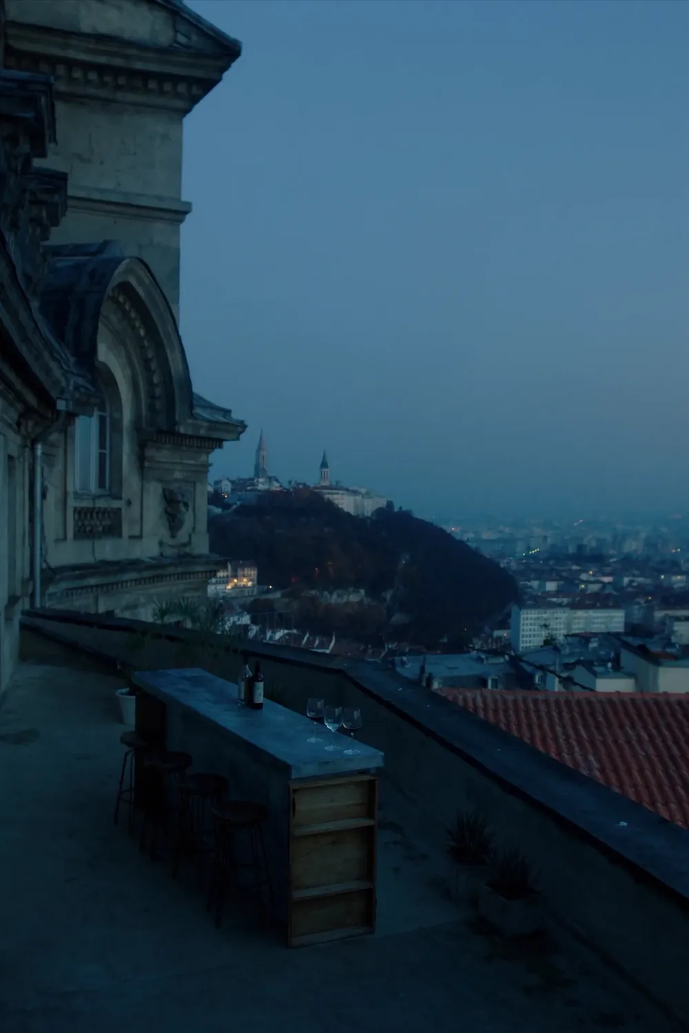 The counter at the Roof at dusk.